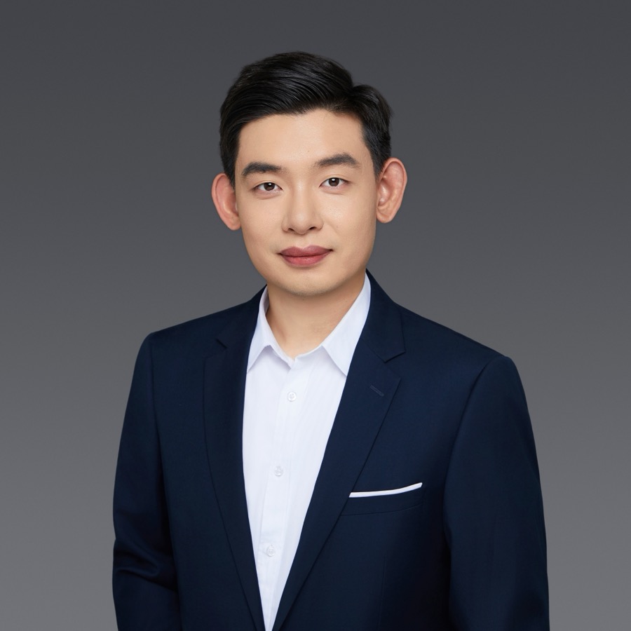 Portrait of Hanwen Zhang
